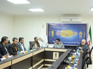 دکتر رادملکشاهی فعالیت های دانشگاه در خصوص امداد رسانی به آسیب دیدگان زلزله کرمانشاه را تشریح کرد.