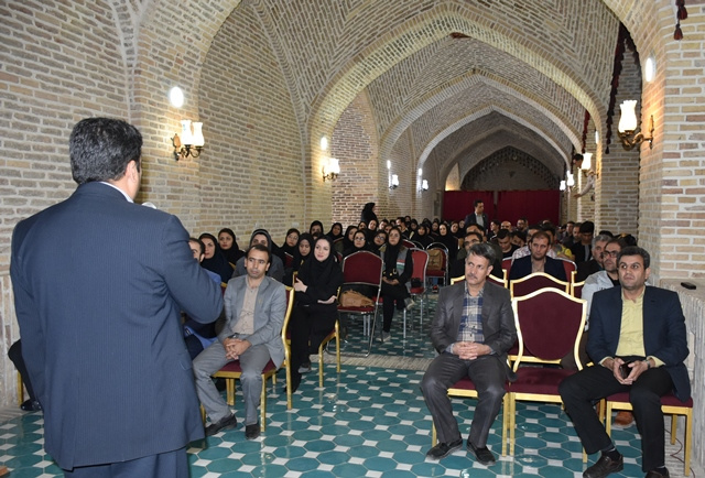 گزارش تصویری مراسم آشنایی با دانشگاه ویژه دانشجویان جدیدالورود واحد استان کرمانشاه