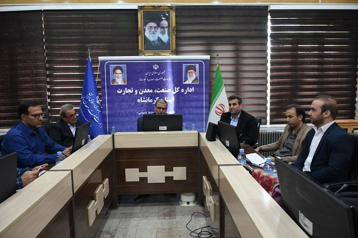 رئیس سازمان صنایع و معادن استان کرمانشاه: آموزش های علمی کاربردی موجب اشتغال جوانان و توانمندسازی شاغلین بخش صنعت می شود